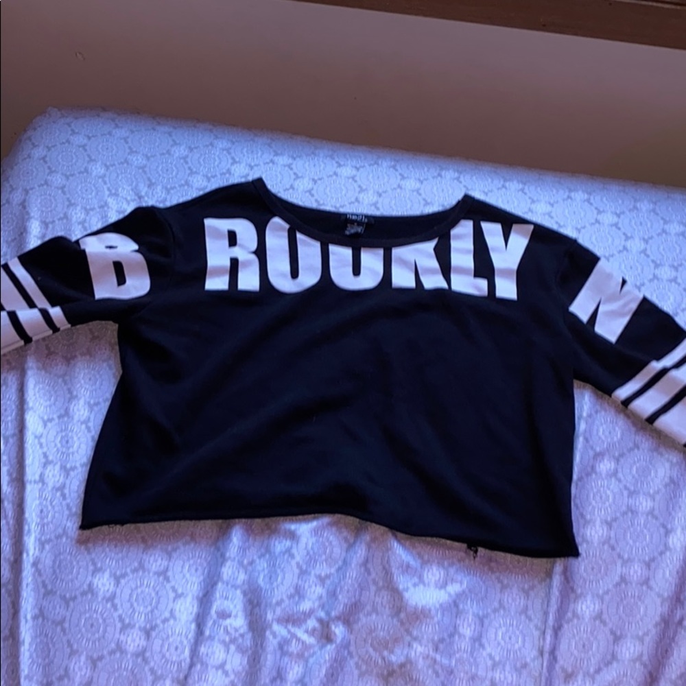 black crop top